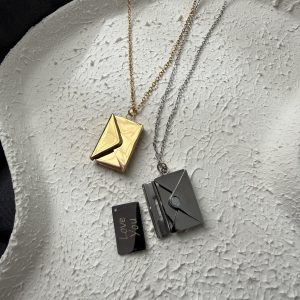 گردنبند پاکت نامه